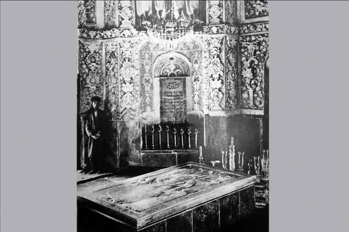 میراث فرهنگی قم درباره آرامگاه فتحعلی شاه اطلاعیه صادر کرد