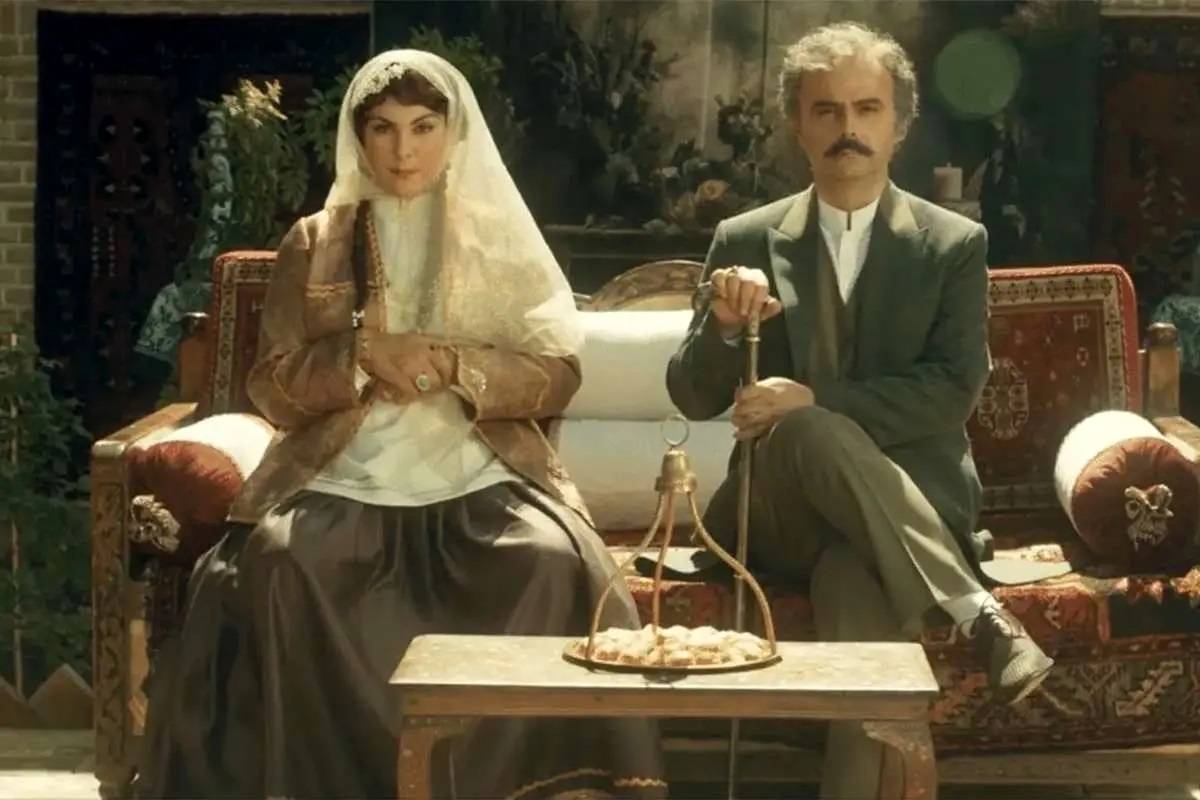 صحنههایی از سریال عاشقانه بامداد خمار با صدای محسن چاووشی