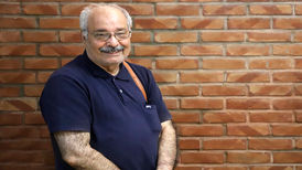 محمدرضا خاکی: یکی از آشفته‌ترین وضعیت‌های تئاتر کشور را سپری می‌کنیم