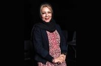 تبلیغات تئاتر مانند فیلم عروسی شده است!
