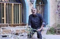 چرا همه از خانه اقبال واحدی عکس می‌گیرند؟
