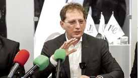 بابک زنجانی پلتفرم تلویزیون را هم خرید
