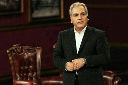 از پیراهن هادی نوروزی تا موتورسیکلت فرهاد آئیش؛ هدایای ورزشکاران و هنرمندان به موزه «دورهمی»/ تصاویر‌