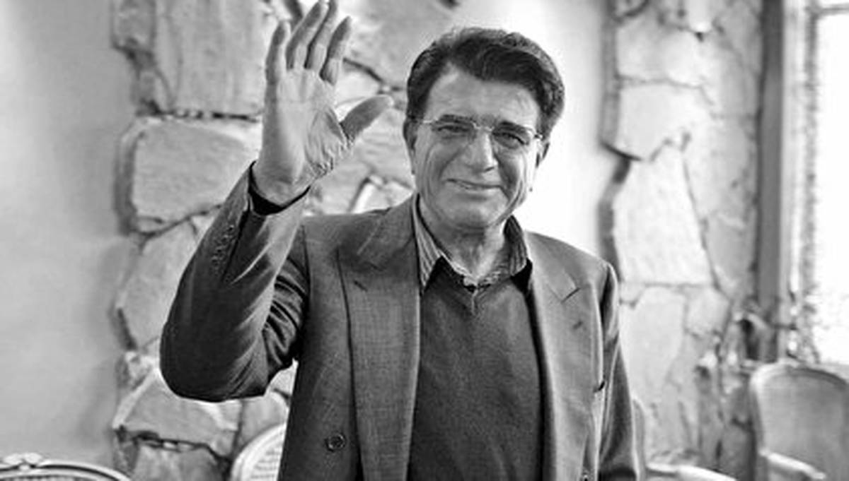اولین تصویر از مزار &quot;استاد شجریان&quot; پس از خاکسپاری وی
