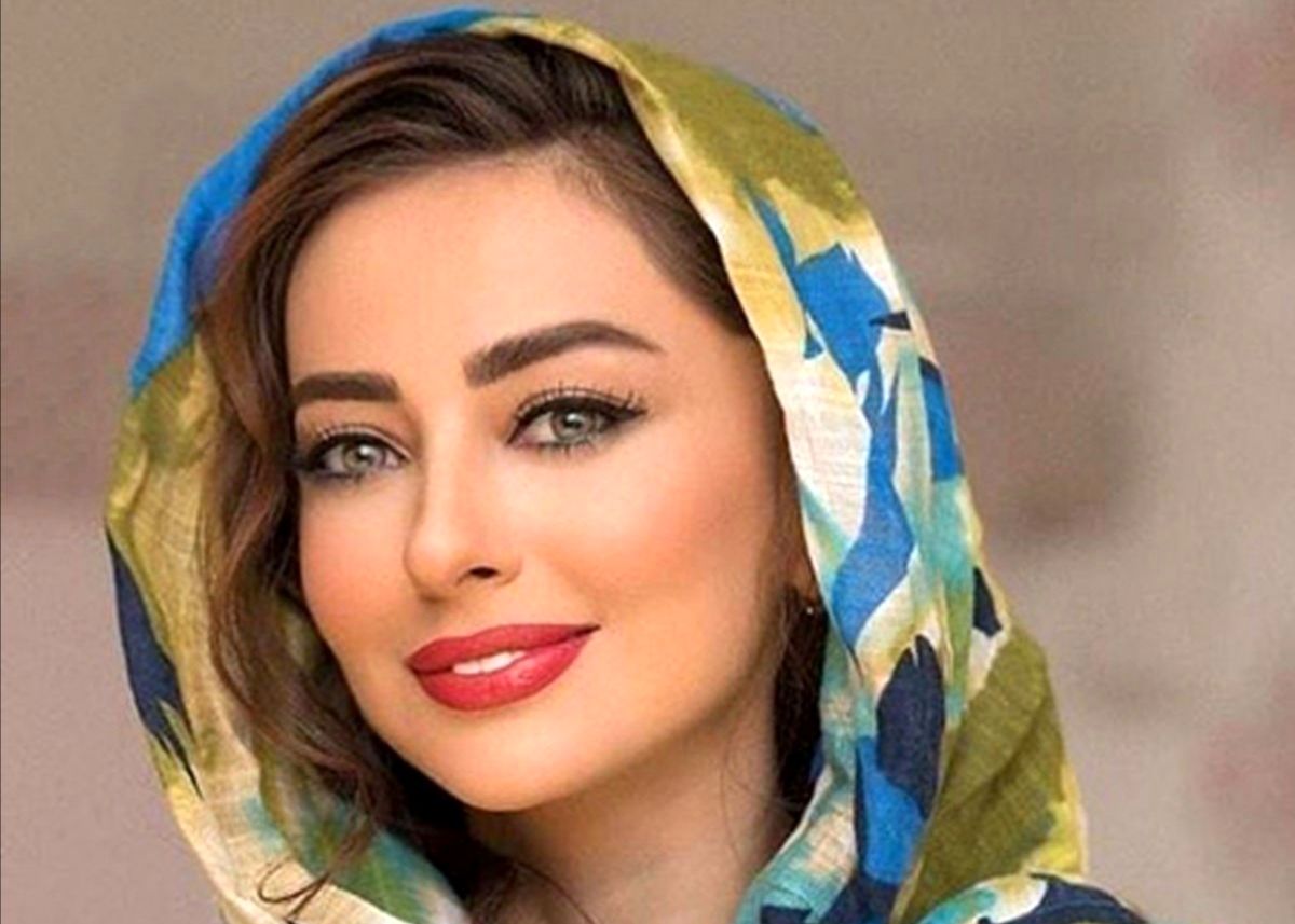 نفیسه روشن در آغوش یک ببر/ عکس