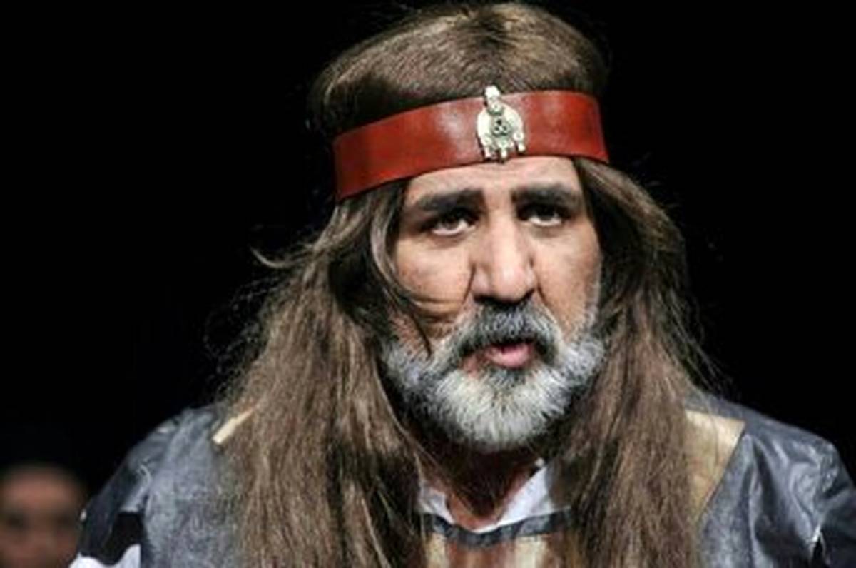 بازیگر سینما و تلویزیون: بازیگری از تئاتر شروع میشود