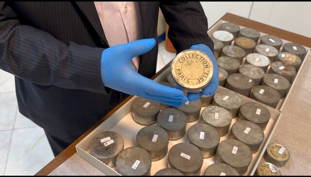 کشف ۳۱ حلقه فیلم از دوره قاجار در کاخ گلستان
