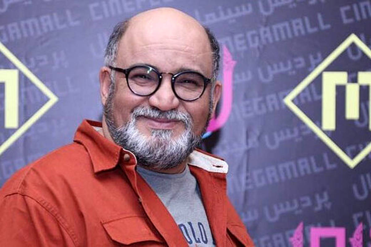چرا جواد عزتی را در نقشهای جدی پذیرفتید، من را نه؟