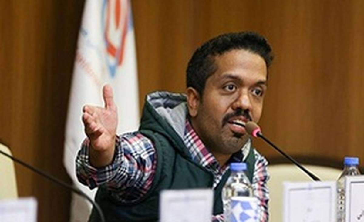 نماز خواندن بازیگر سریال ستایش روی دیوار چین