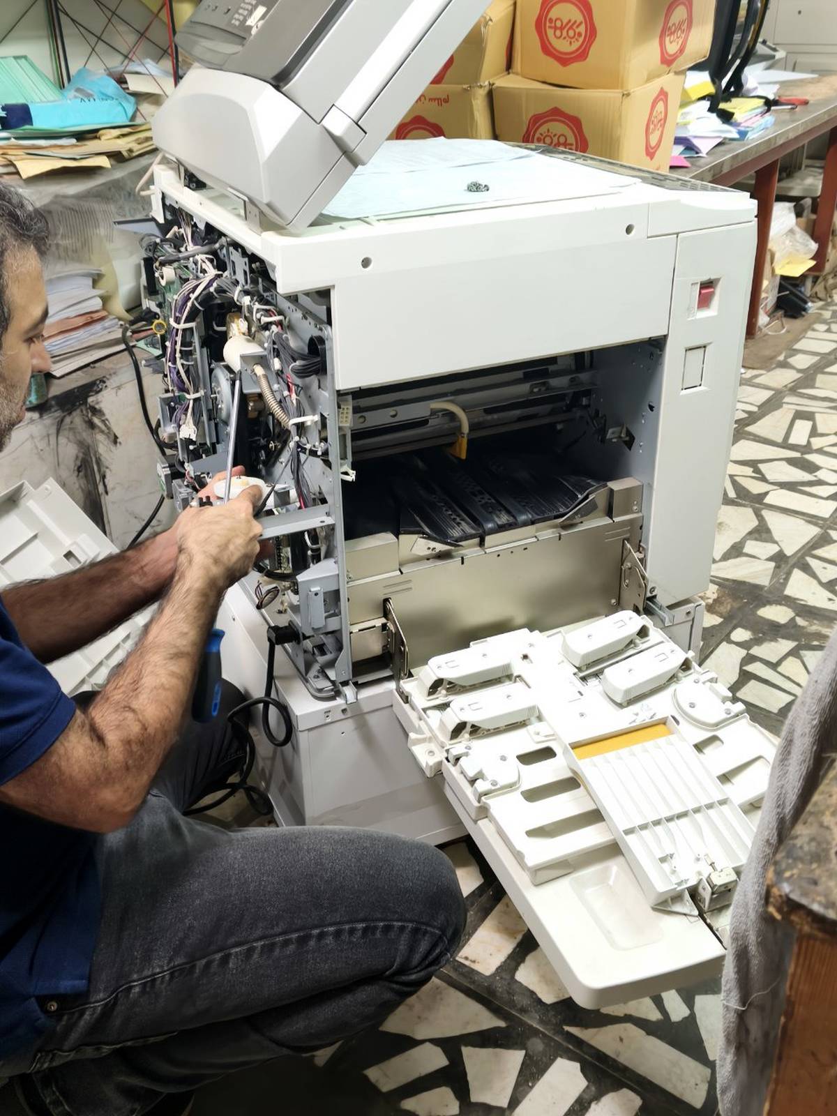 آیا خرید ریسوگراف دست دوم منطقی است؟ تفاوت دستگاه کارکرده معمولی با ریسوگراف 'اورهال شده' چیست؟
